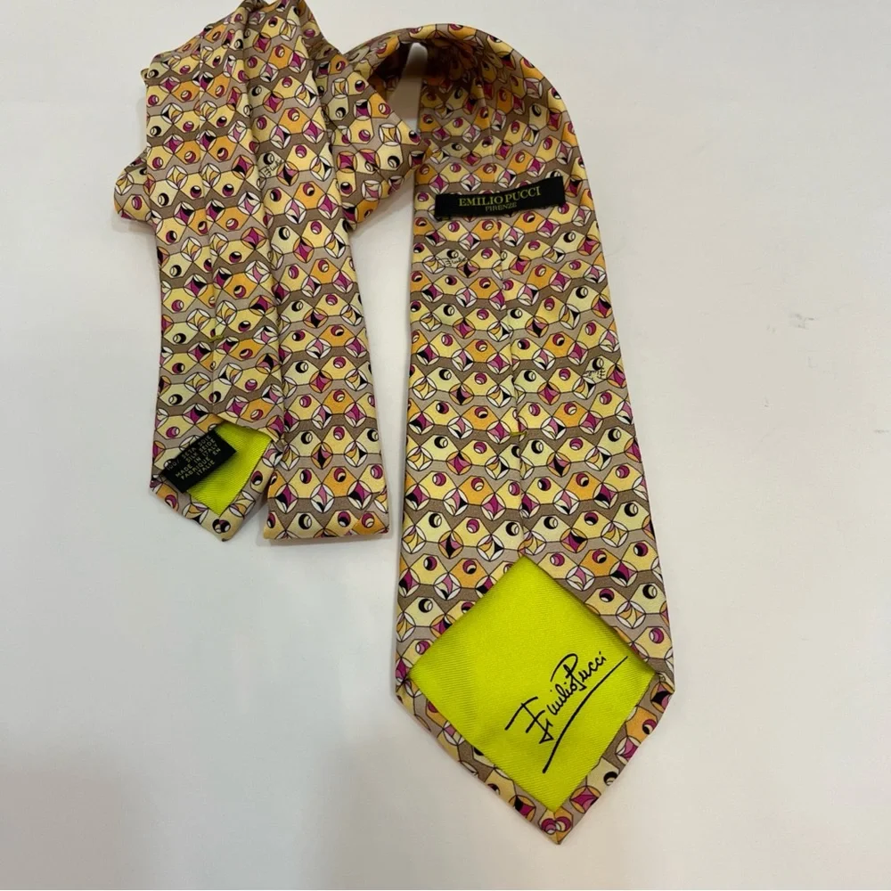 Emilio Pucci Geometric Yellow and‎ Pink Silk Tie